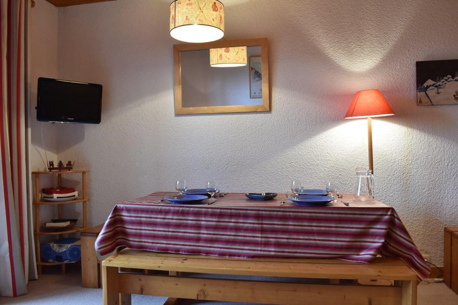 Vacances en montagne Appartement 2 pièces 4 personnes (P4) - Résidence les Chandonnelles II - Méribel - Séjour