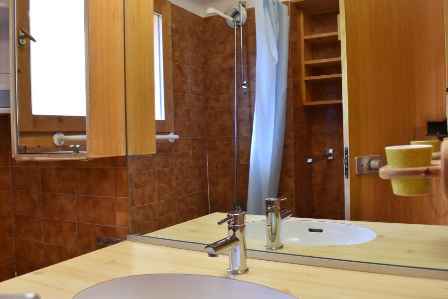 Vacances en montagne Appartement 2 pièces 5 personnes (P16) - Résidence les Chandonnelles II - Méribel - Salle de bains