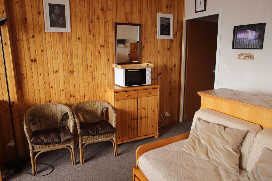 Holiday in mountain resort 2 room apartment sleeping corner 6 people (327) - Résidence les Chardons - Auris en Oisans