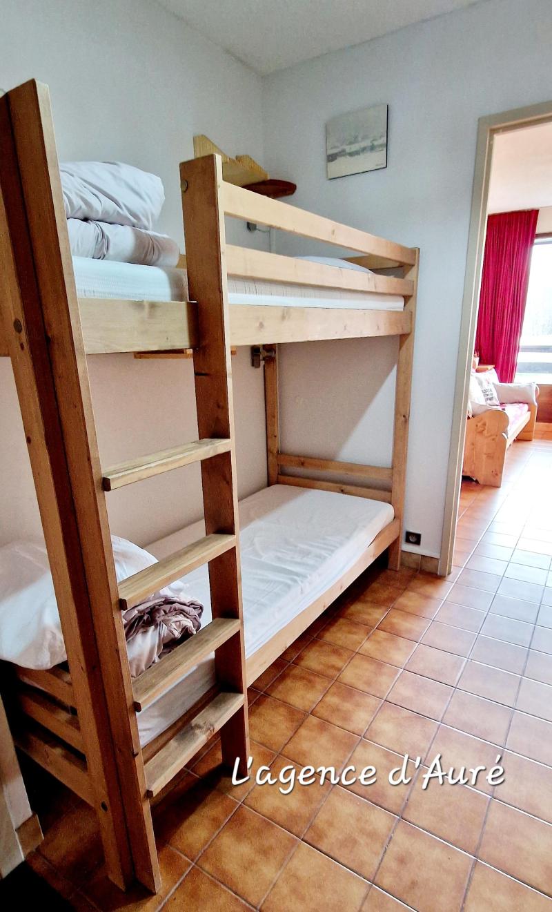 Holiday in mountain resort 2 room apartment 6 people (CHA210) - Résidence les Charmettes - Montalbert - Sleeping area