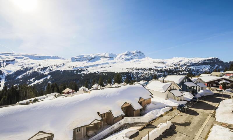 Аренда на лыжном курорте Квартира студия для 4 чел. (Confort 27m²-2) - Résidence les Châteaux de Crans - Maeva Home - Flaine - летом под открытым небом