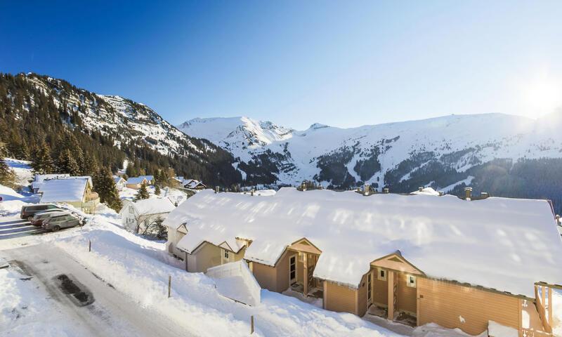 Urlaub in den Bergen 3-Zimmer-Appartment für 10 Personen (Budget 77m²) - Résidence les Châteaux de Crans - MH - Flaine - Draußen im Sommer