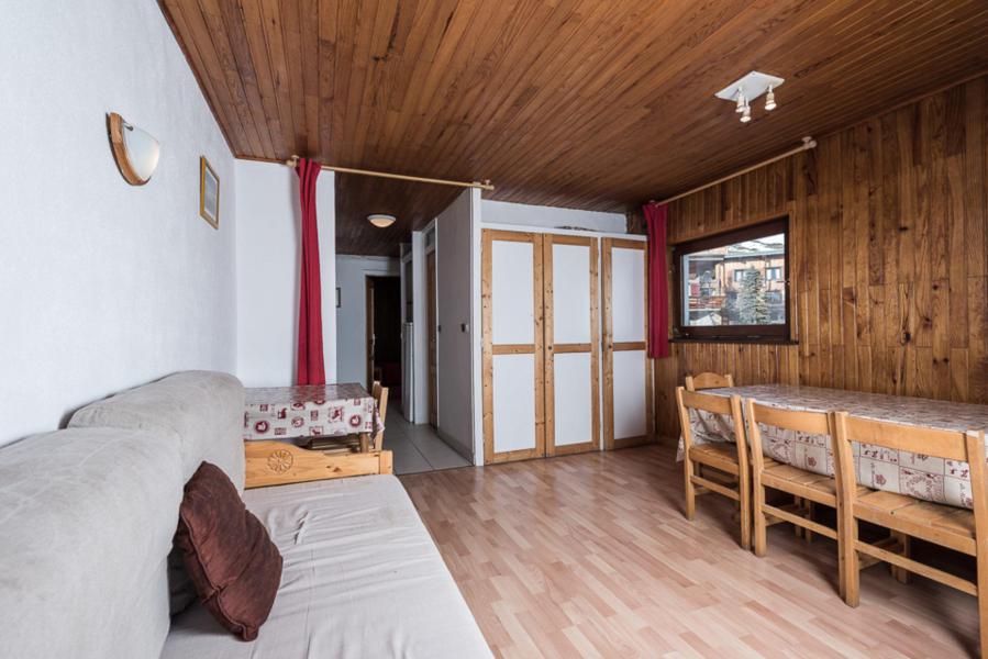 Urlaub in den Bergen 3-Zimmer-Appartment für 8 Personen (108) - Résidence Les Chaudes Almes - Tignes - Wohnzimmer