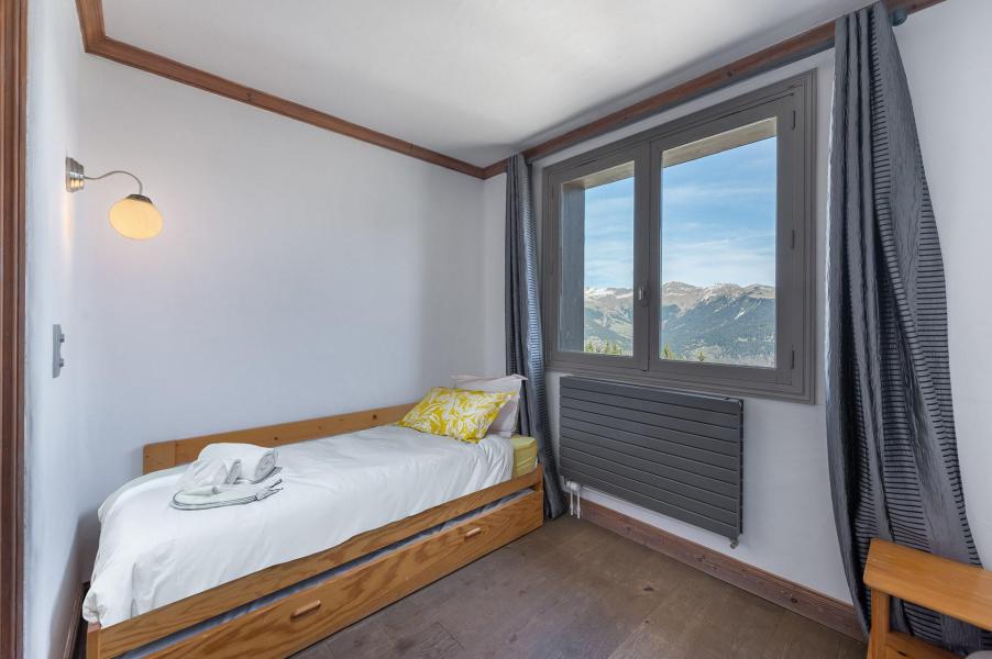 Holiday in mountain resort 3 room apartment 4 people (303) - Résidence les Cimes - Courchevel - Accommodation