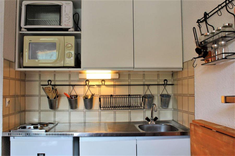 Vacances en montagne Studio coin montagne 4 personnes (207B1) - Résidence les Clarines B1 - Risoul - Kitchenette