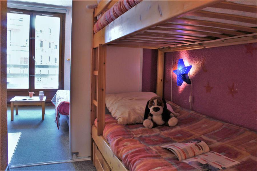 Holiday in mountain resort Studio sleeping corner 4 people (207B1) - Résidence les Clarines B1 - Risoul - Accommodation