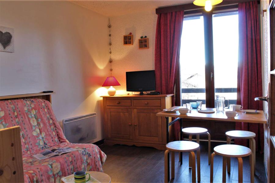 Vakantie in de bergen Studio cabine 4 personen (38A) - Résidence les Clématites A - Risoul - Woonkamer