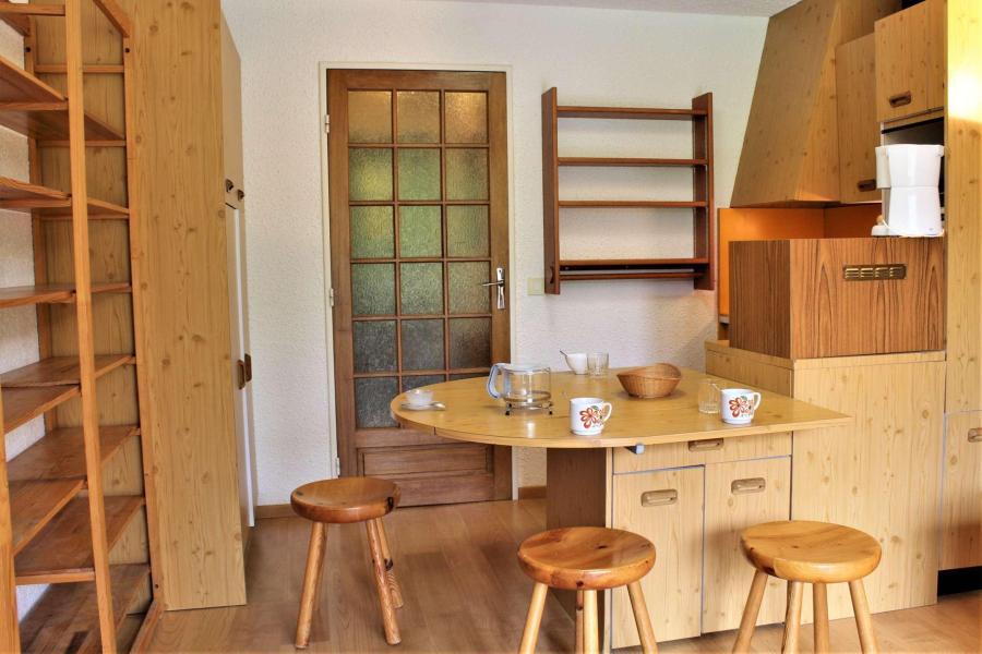 Urlaub in den Bergen Studio Schlafnische 4 Personen (34A) - Résidence les Clématites A - Risoul - Wohnzimmer