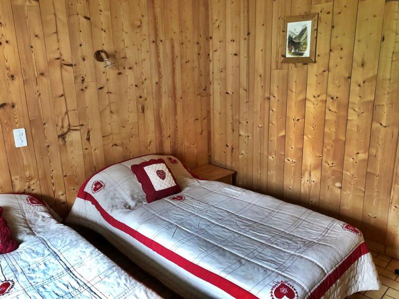 Holiday in mountain resort 3 room apartment 5 people - Résidence les Clos - Les Gets - Bedroom