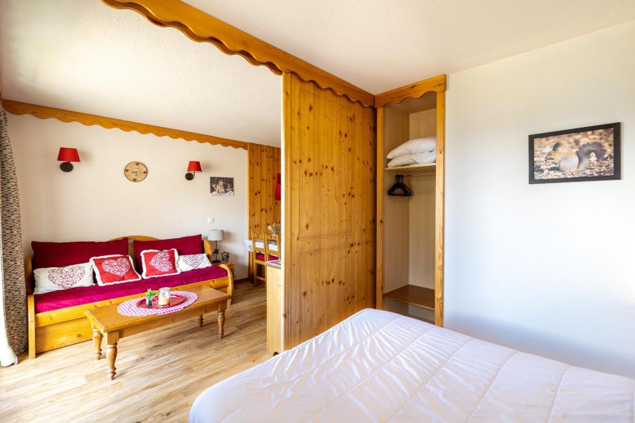 Urlaub in den Bergen 3-Zimmer-Appartment für 6 Personen (102) - Résidence les Colchiques - Les Orres - Schlafzimmer