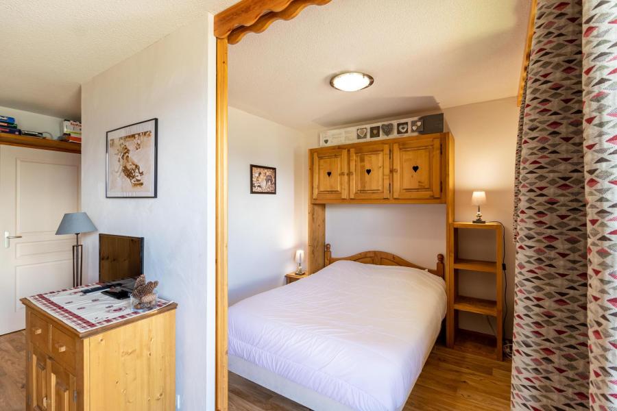 Vakantie in de bergen Appartement 3 kamers 6 personen (102) - Résidence les Colchiques - Les Orres - Kamer