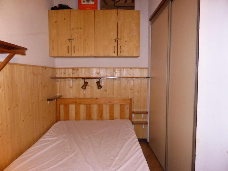 Holiday in mountain resort 2 room apartment sleeping corner 4 people (812) - Résidence les Combettes - Les Contamines-Montjoie - Bedroom
