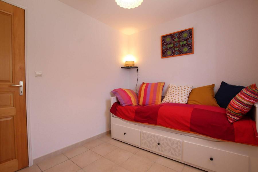 Vacanze in montagna Appartamento 3 stanze per 6 persone (2B15) - Résidence les Coralines 2B - Serre Chevalier - Cabina