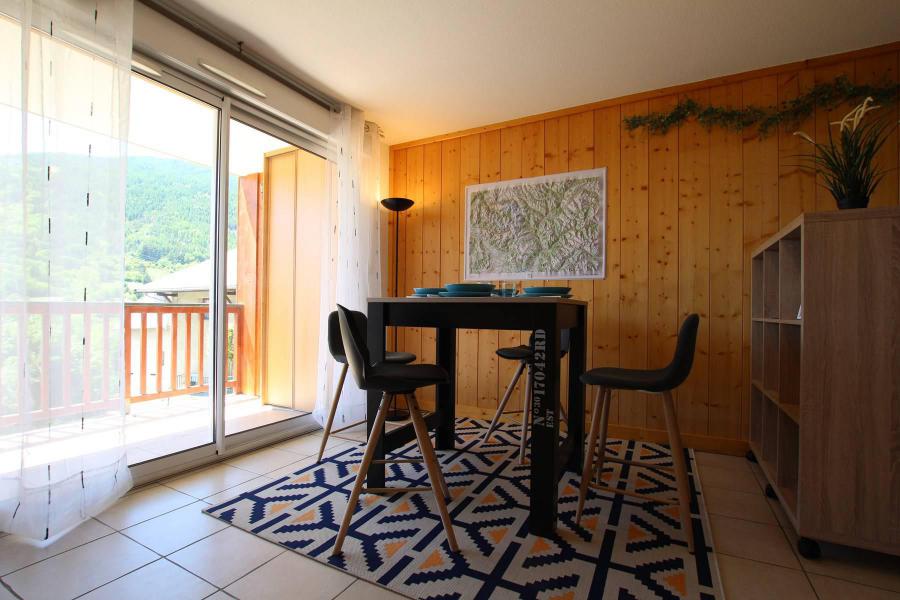 Vakantie in de bergen Appartement 3 kamers 6 personen (2B15) - Résidence les Coralines 2B - Serre Chevalier - Woonkamer