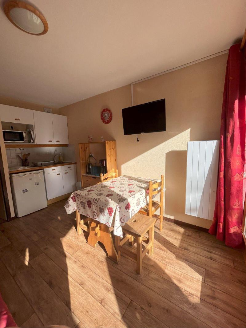 Vakantie in de bergen Studio cabine 4 personen (206) - Résidence les Cordeliers - Valloire - Eetkamer