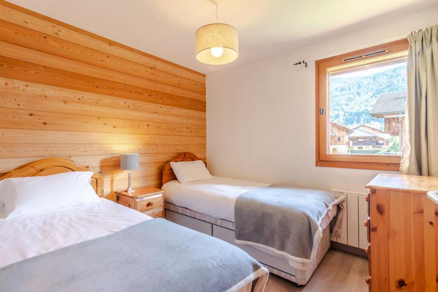Holiday in mountain resort 4 room apartment 8 people (1) - Résidence les Cordettes - Morzine - Bedroom