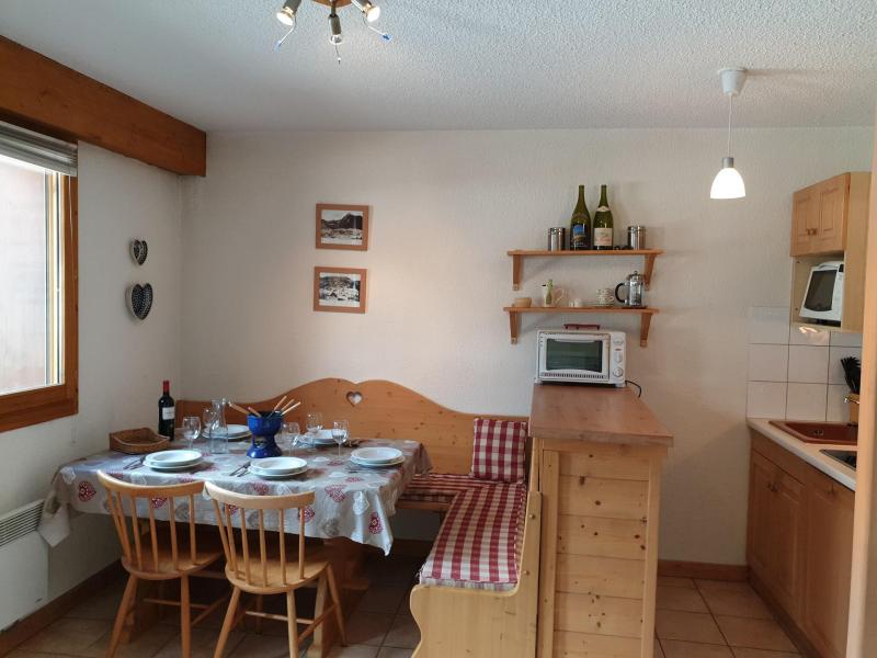 Holiday in mountain resort 4 room duplex apartment 6 people (2) - Résidence les Cordettes - Morzine - Kitchen