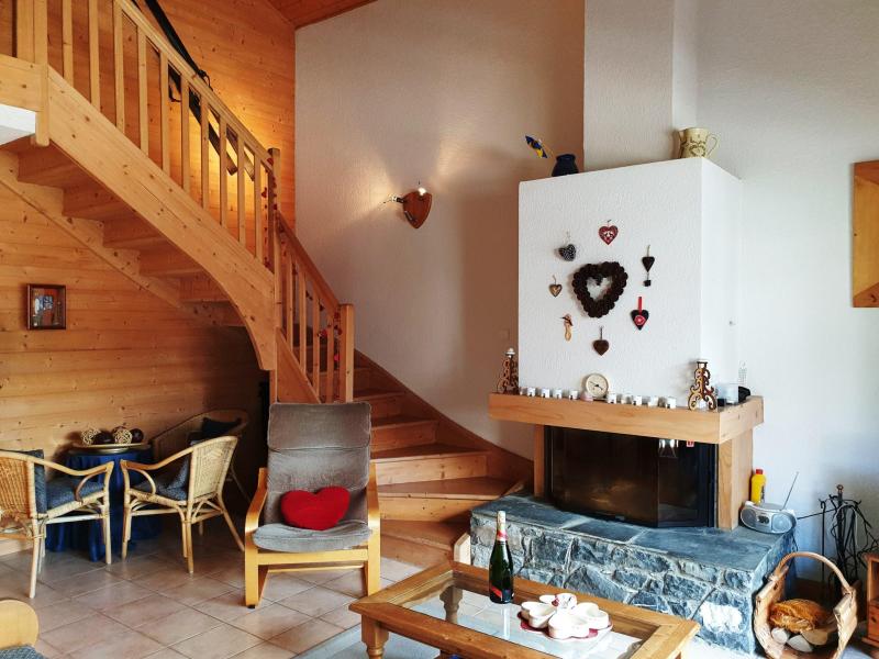 Holiday in mountain resort 4 room duplex apartment 6 people (2) - Résidence les Cordettes - Morzine - Living room