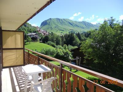 Vacanze in montagna Logement 5 personnes - Résidence les Cossires - Le Grand Bornand - Balcone