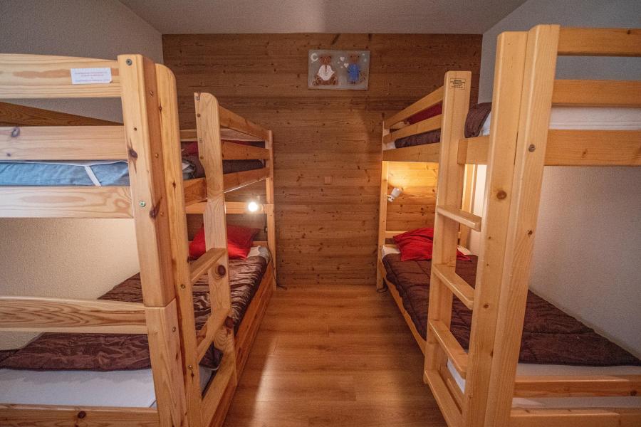 Vacaciones en montaña Apartamento 2 piezas para 6 personas (002) - Résidence les Côtes - Valmorel - Silla