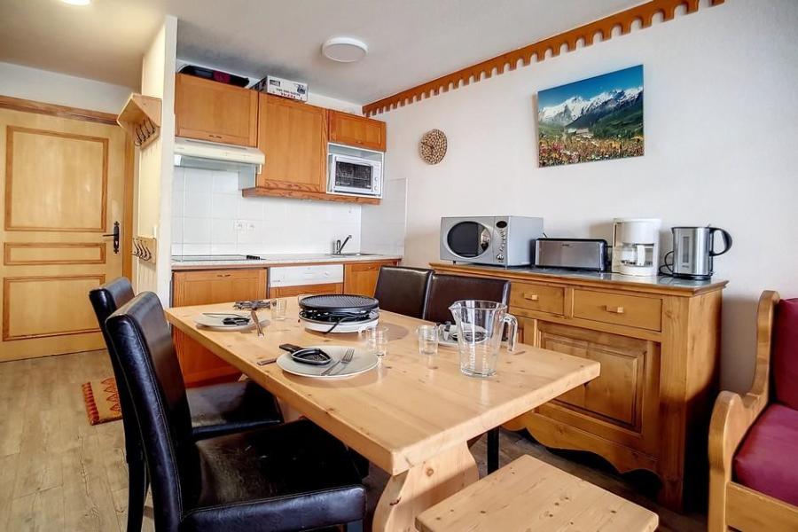 Vacances en montagne Appartement 2 pièces cabine 6 personnes (302) - Résidence les Côtes d'Or - Les Menuires - Séjour