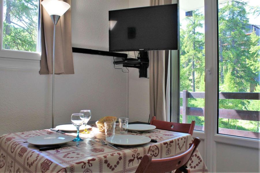 Vacanze in montagna Appartamento 1 stanze con cabina per 4 persone (413) - Résidence les Crêtes - Risoul - Alloggio