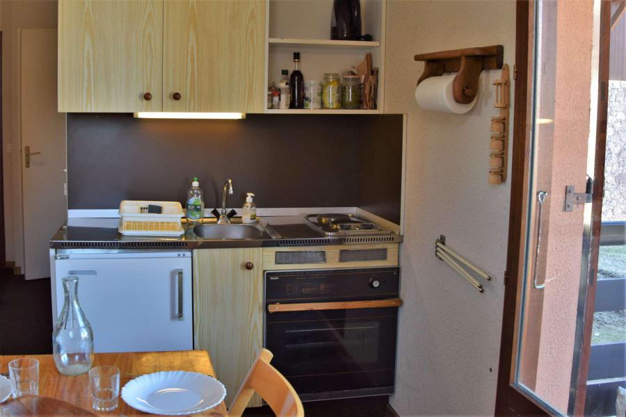 Vakantie in de bergen Studio cabine 4 personen (05) - Résidence les Crêtes - Risoul - Keukenblok