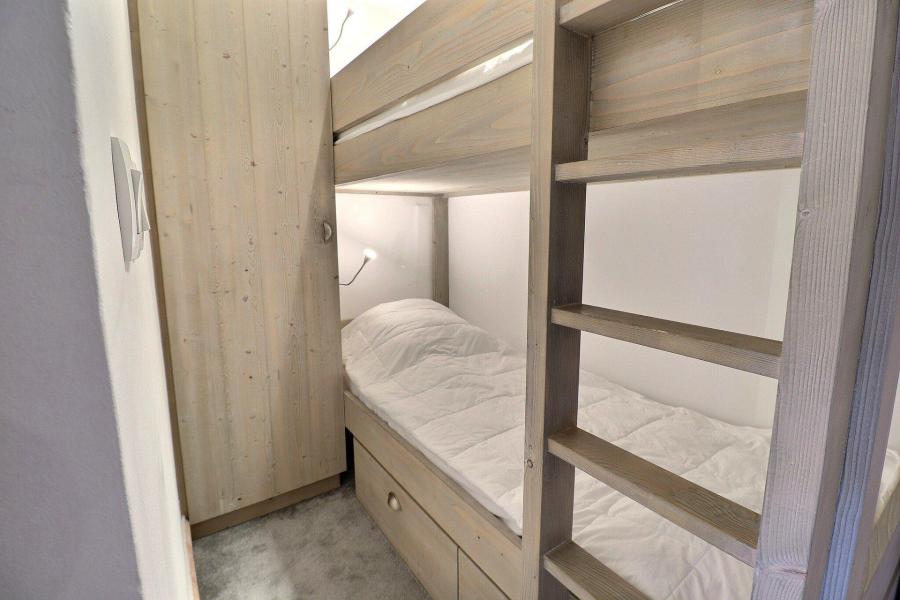 Holiday in mountain resort 2 room apartment sleeping corner 6 people (618) - Résidence les Crets - Méribel-Mottaret - Cabin