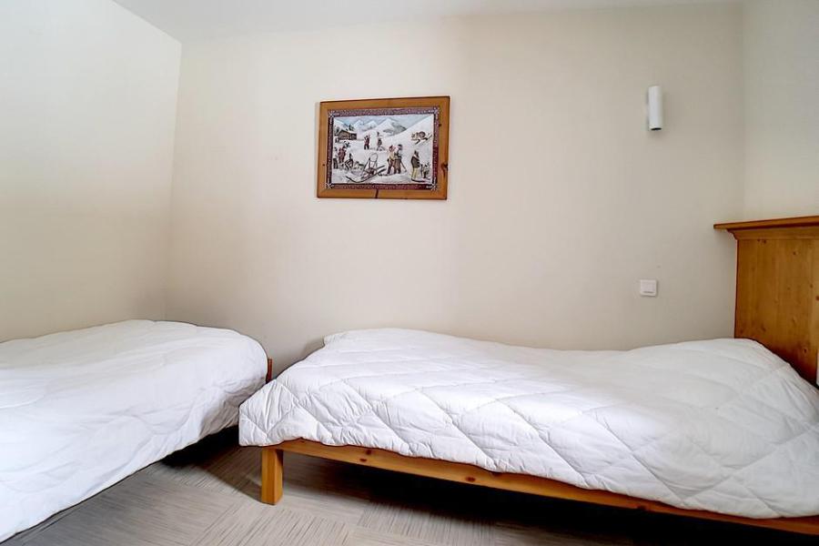 Urlaub in den Bergen 4-Zimmer-Appartment für 8 Personen (25) - Résidence les Cristaux - Les Menuires - Schlafzimmer