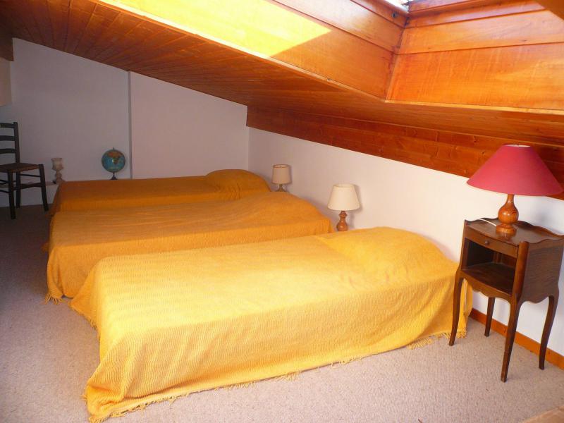 Holiday in mountain resort 2 room mezzanine apartment 7 people (51) - Résidence les Cristaux du Haut - Combloux - Bedroom