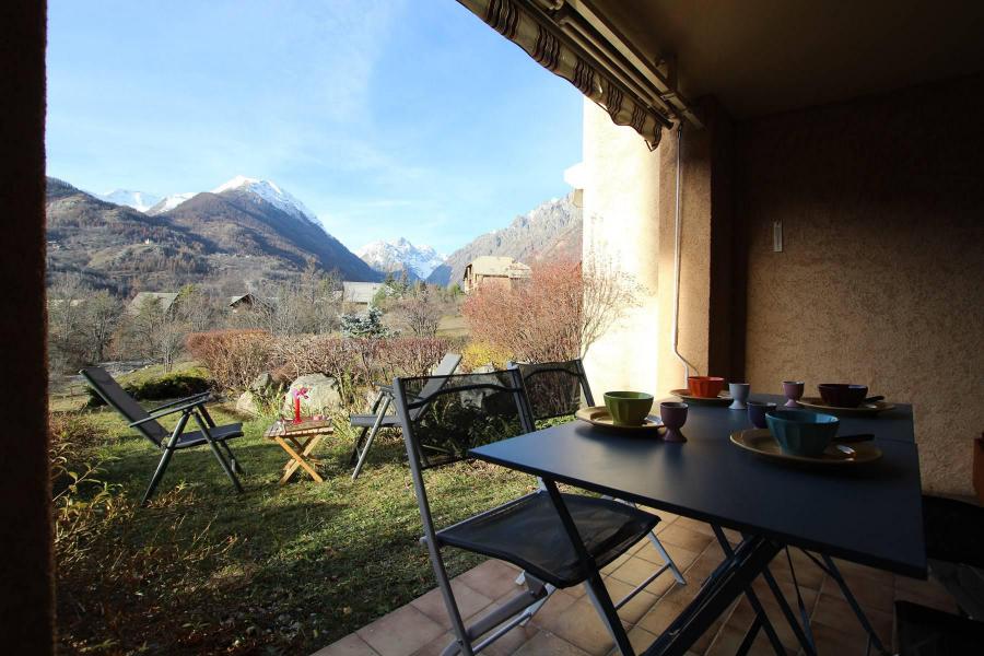 Holiday in mountain resort 2 room apartment 6 people (CYT01F) - Résidence les Cytises - Pelvoux - Terrace