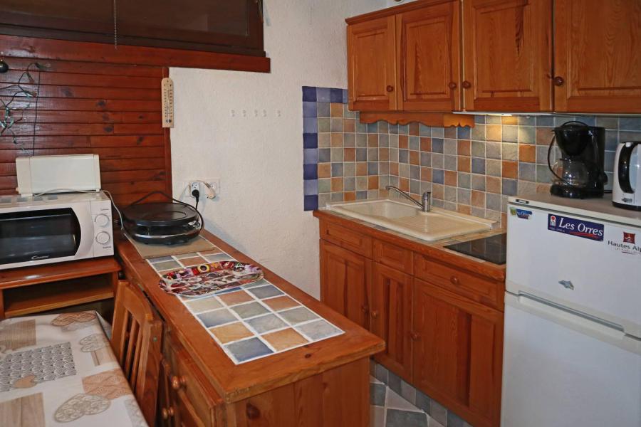 Vacaciones en montaña Apartamento cabina 2 piezas para 6 personas (413) - Résidence les Ecrins - Les Orres - Alojamiento