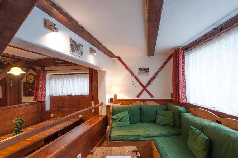 Holiday in mountain resort 3 room chalet 8 people - Résidence les Edelweiss - Champagny-en-Vanoise - Living room