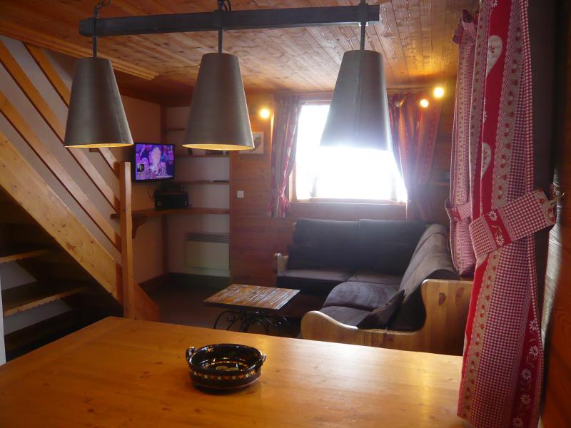 Urlaub in den Bergen 3 Zimmer Chalet für 7 Personen - Résidence les Edelweiss - Champagny-en-Vanoise - Wohnzimmer