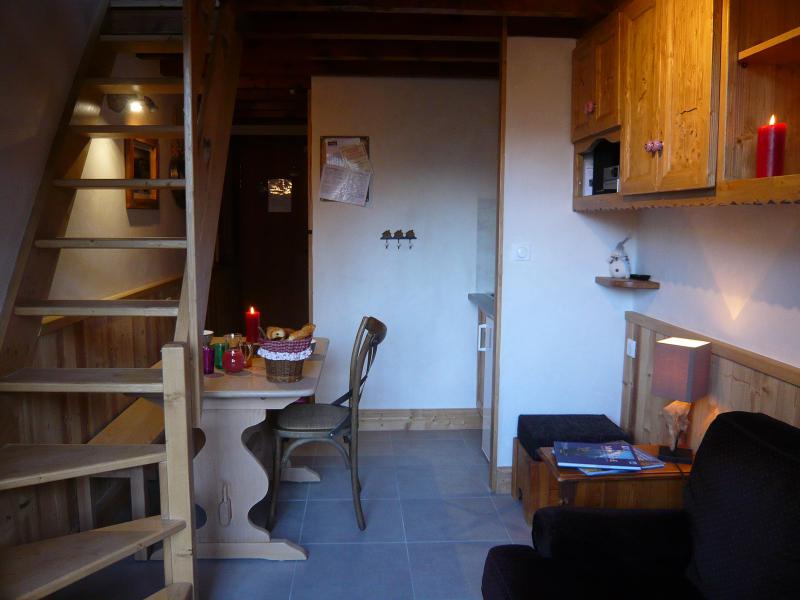 Vacaciones en montaña Estudio para 3 personas (estándar) - Résidence les Edelweiss - Champagny-en-Vanoise - Mesa