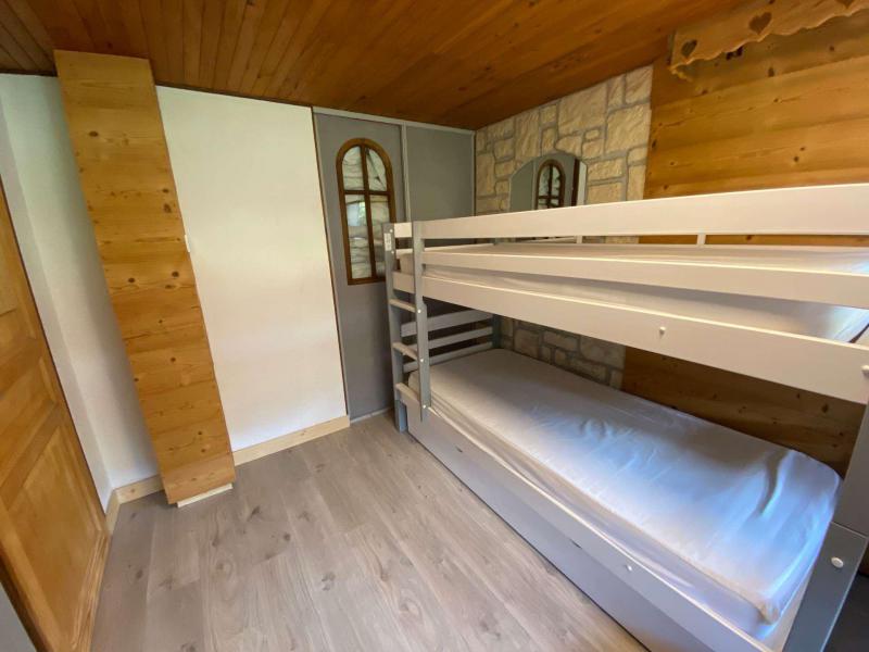 Urlaub in den Bergen 3-Zimmer-Appartment für 6 Personen (850-10) - Résidence les Epinettes - Le Grand Bornand - Schlafzimmer