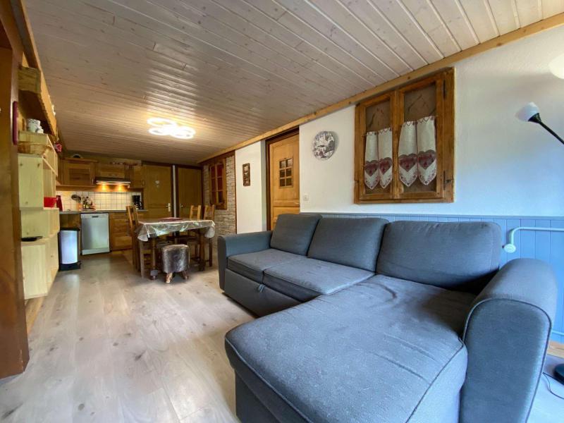 Urlaub in den Bergen 3-Zimmer-Appartment für 6 Personen (850-10) - Résidence les Epinettes - Le Grand Bornand - Wohnzimmer