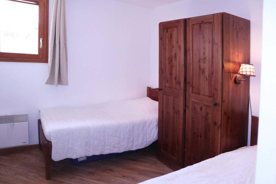 Vacaciones en montaña Apartamento cabina 4 piezas para 8 personas (505) - Résidence les Erines - Mélèzes d'Or - Les Orres - Habitación