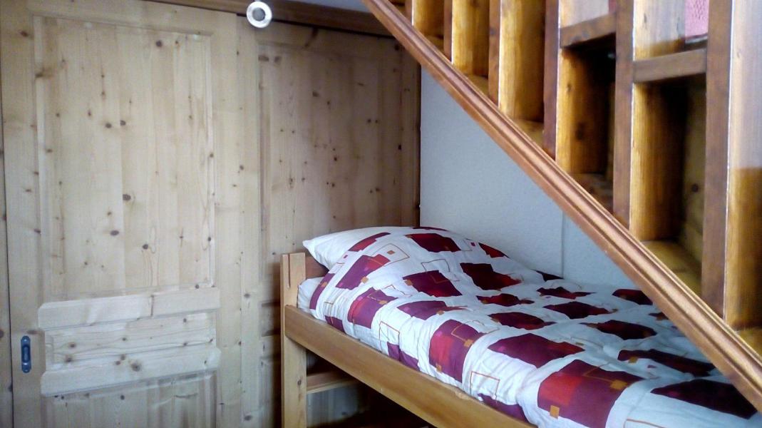 Urlaub in den Bergen Studio Duplex 1 Personnen (104) - Résidence les Evons - Les Menuires - Schlafzimmer