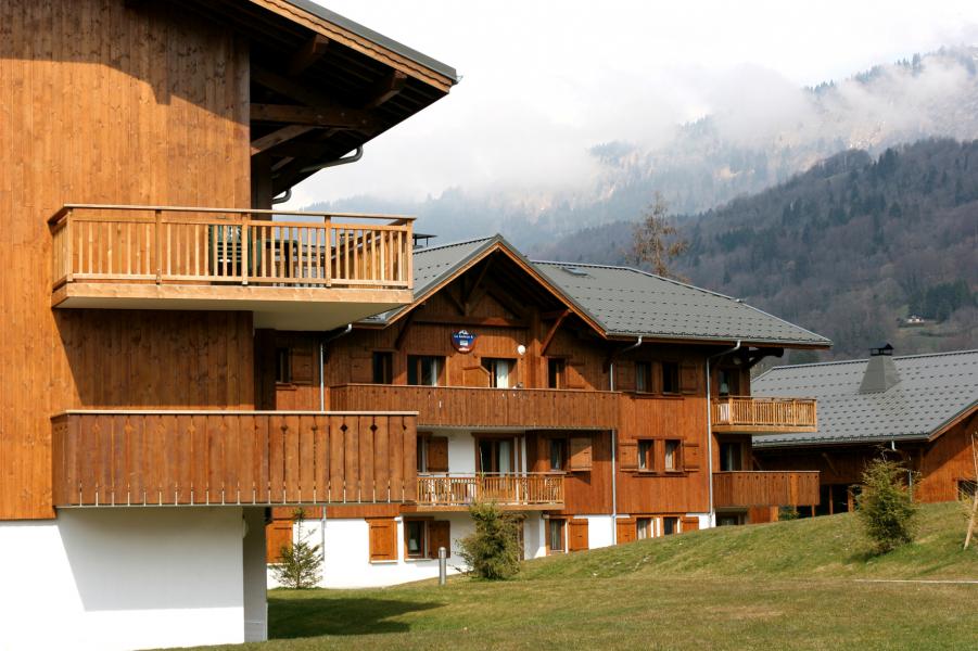 Urlaub in den Bergen Résidence les Fermes de Samoëns - Samoëns - Draußen im Sommer