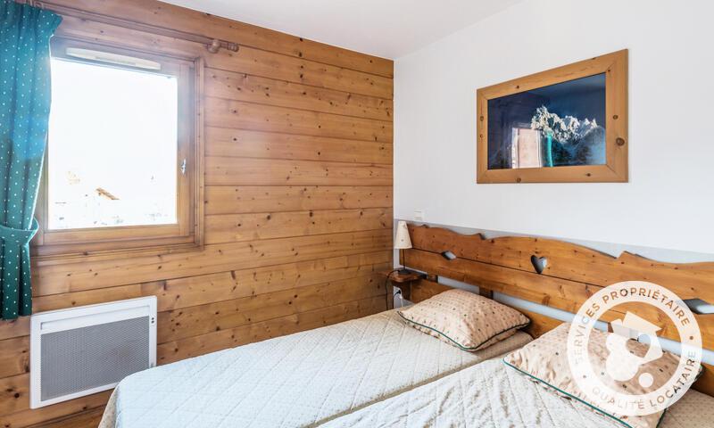 Rent in ski resort 3 room apartment 6 people (Sélection 45m²-1) - Résidence les Fermes du Soleil - Maeva Home - Les Carroz - Summer outside