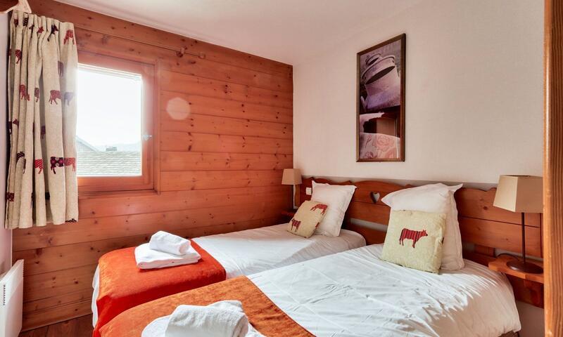 Vacances en montagne Appartement 3 pièces 6 personnes (Prestige 41m²-1) - Résidence les Fermes du Soleil - Maeva Home - Les Carroz - Extérieur été