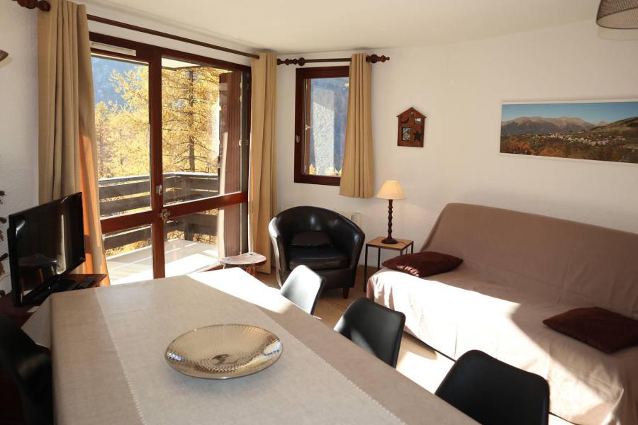 Urlaub in den Bergen 2-Zimmer-Berghütte für 6 Personen (472) - Résidence les Flocons - Les Orres - Wohnzimmer
