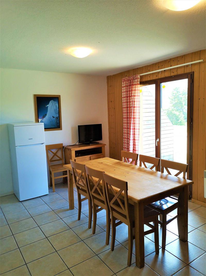 Holiday in mountain resort Semi-detached 3 room chalet 7 people (28) - Résidence Les Flocons du Soleil - La Joue du Loup - Accommodation