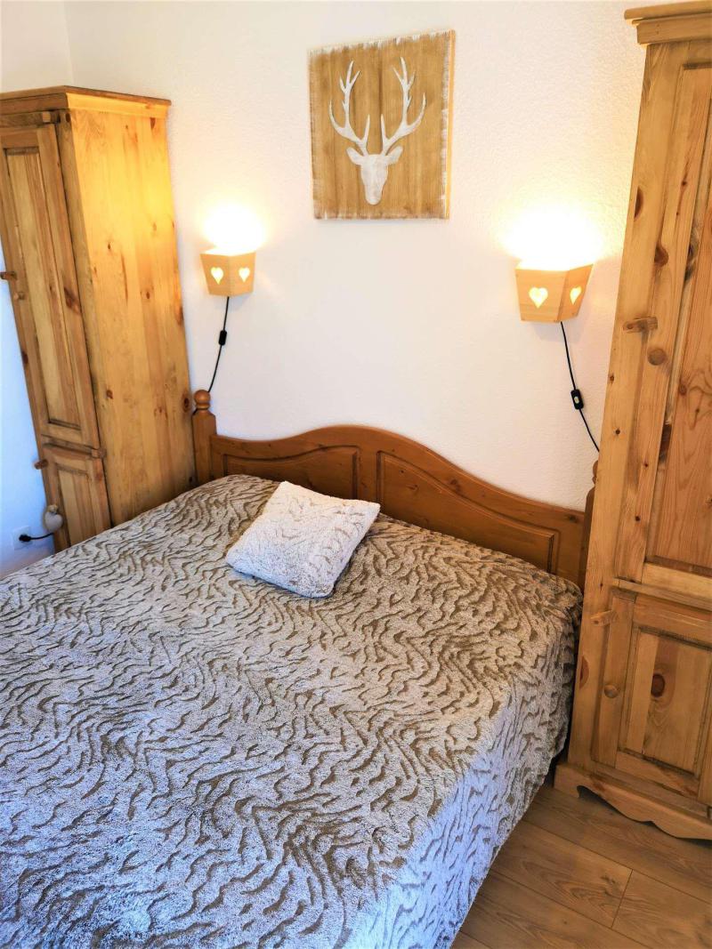 Holiday in mountain resort Semi-detached 3 room chalet 7 people (41) - Résidence Les Flocons du Soleil - La Joue du Loup - Living room