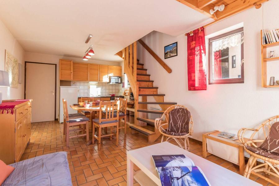 Urlaub in den Bergen 3 Zimmer Maisonettewohnung für 6 Personen (MON111) - Résidence les Fraches - Serre Chevalier - Wohnzimmer