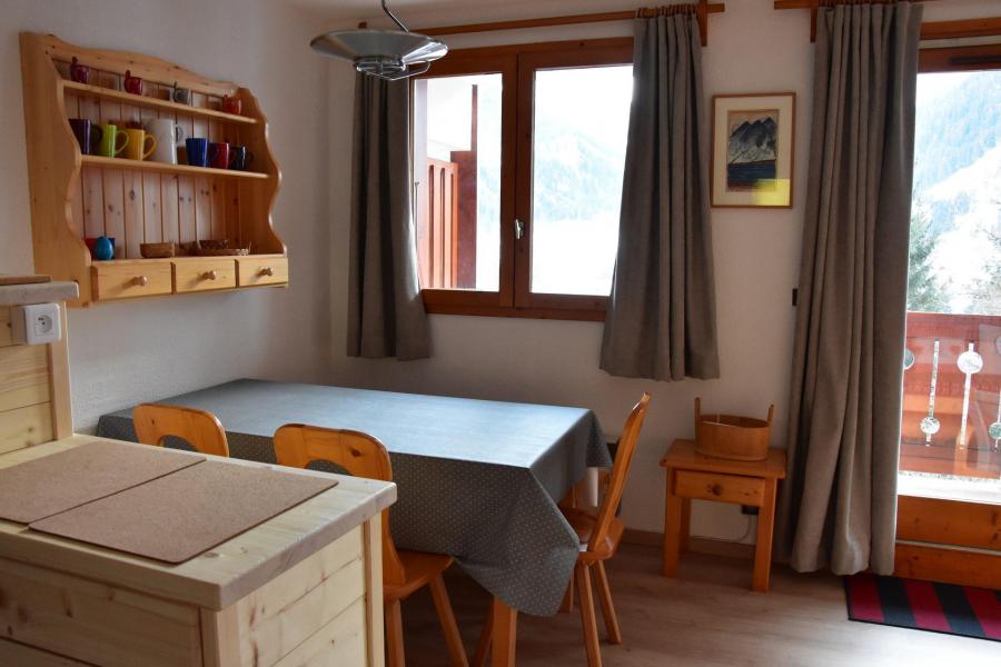 Vakantie in de bergen Appartement 3 kamers 4 personen (C4) - Résidence les Glaciers - Pralognan-la-Vanoise - Woonkamer