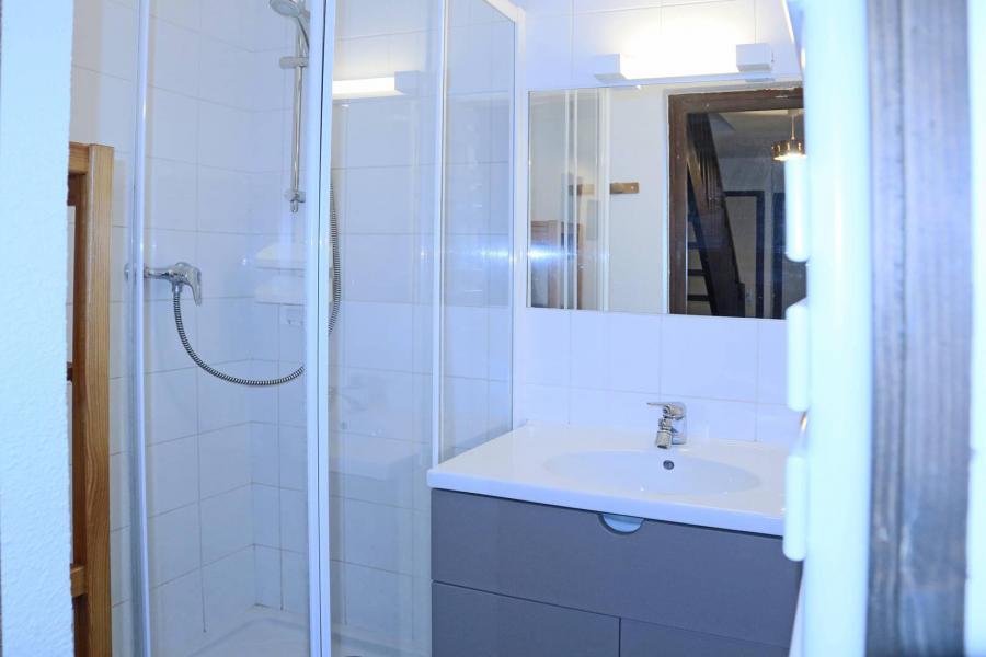 Holiday in mountain resort 4 room duplex apartment cabin 8 people (119) - Résidence les Gradins - Les Orres - Shower room