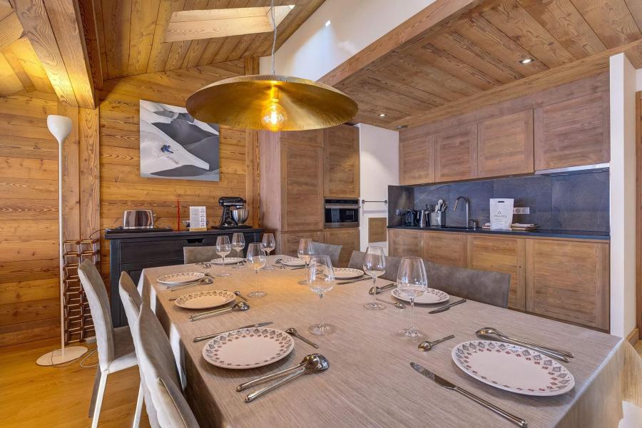 Holiday in mountain resort 4 room apartment 8 people (GB0703) - Résidence les Grandes Bosses - Courchevel - Living room