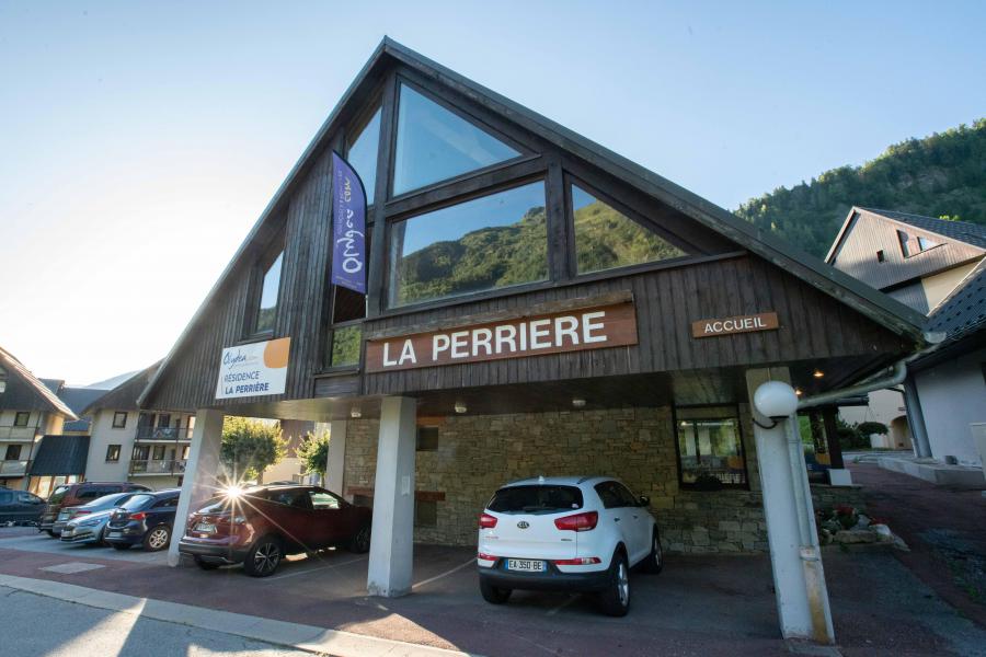 Location au ski Résidence Les Hameaux de La Perrière - Saint Colomban des Villards - Extérieur été
